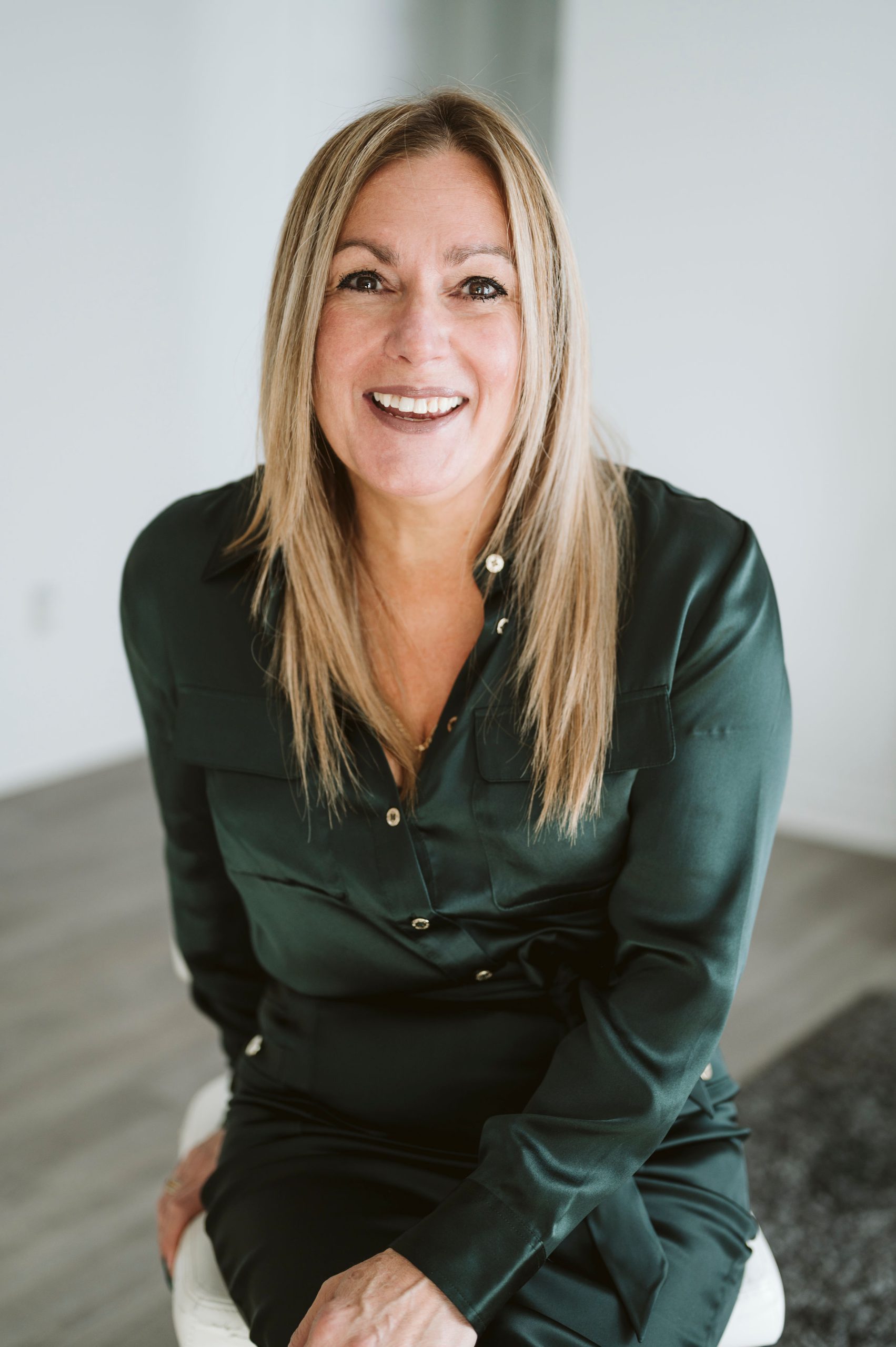 Melanie Olmstead Yellowstone 88 - oalpxlk